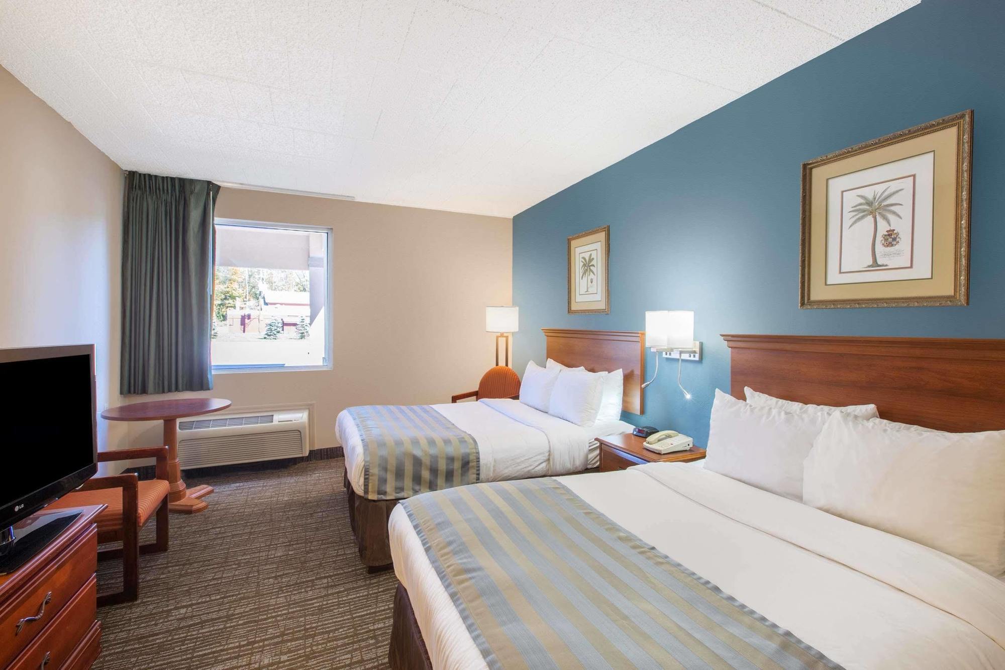 Baymont By Wyndham Bartonsville Poconos Ngoại thất bức ảnh